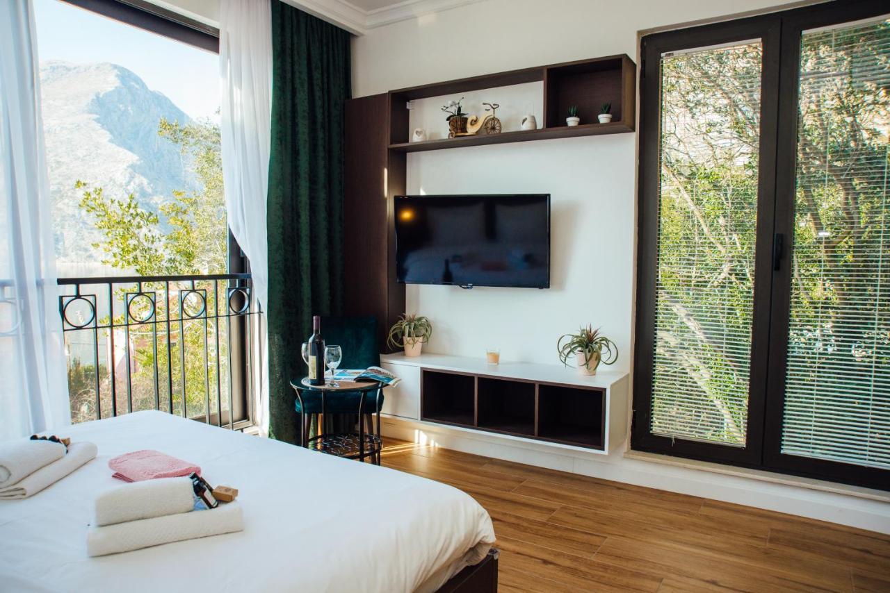 Magical View Apartment Kotor Exterior photo